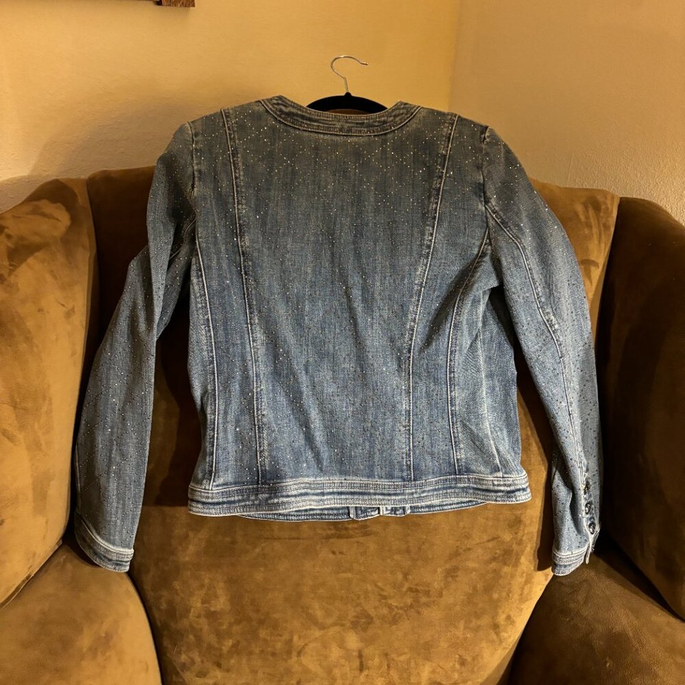 White House Black Market Limited Edition Embellished Denim Jacket Size 6 - NWOT - Picture 7 of 8